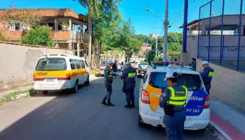 Detran|ES, PMES e PCES fiscalizam vans de Transporte Escolar em Cariacica